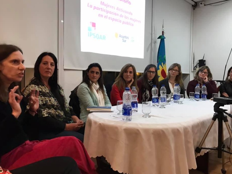 Conversatorio "Mujeres Activando"